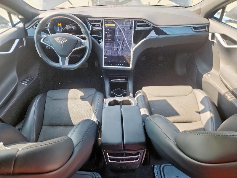 Photo 8 from auction – 2018 TESLA MODEL S with VIN 5YJSA1E27JF244396