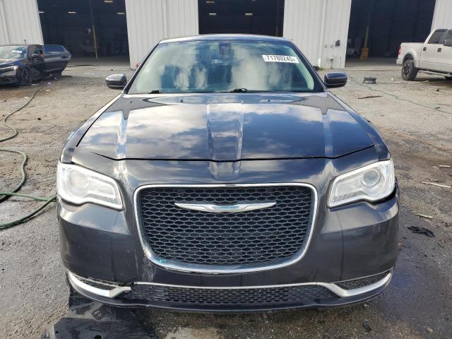 Photo 5 from auction – 2015 CHRYSLER 300 LIMITE with VIN 2C3CCAAG9FH930543