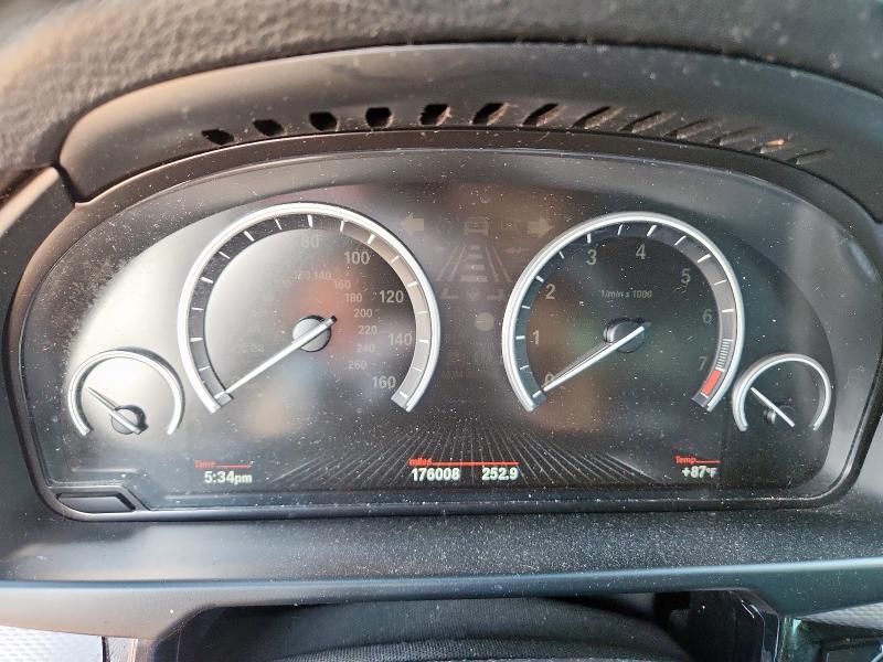 Photo 9 from auction – 2014 BMW X5 SDRIVE3 with VIN 5UXKR2C58E0C00747