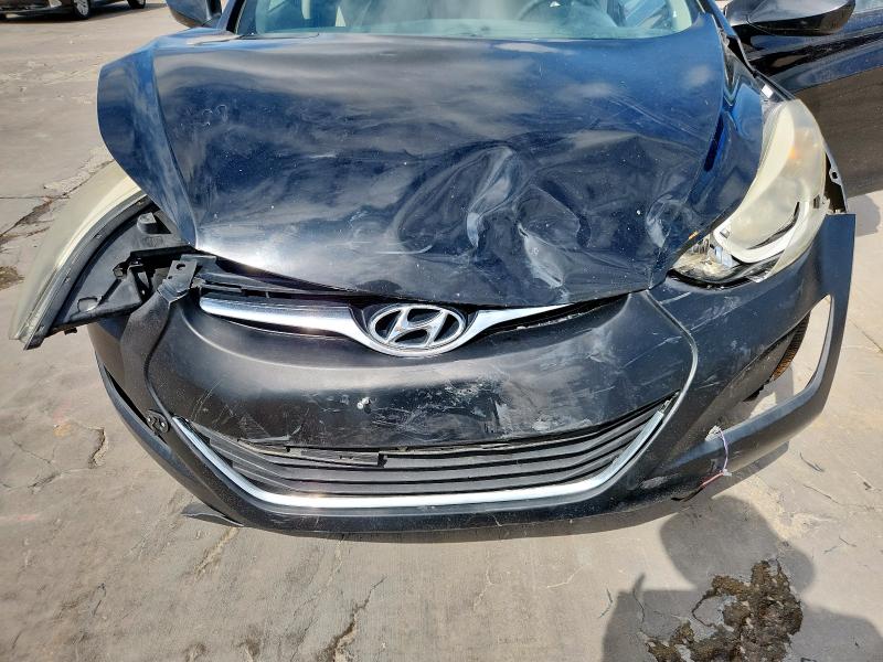 Photo 11 from auction – 2016 HYUNDAI ELANTRA with VIN KMHDH4AE2GU573900