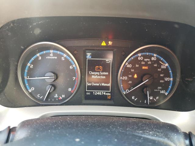 Photo 9 from auction – 2018 TOYOTA RAV4 ADVEN with VIN 2T3RFREVXJW799801