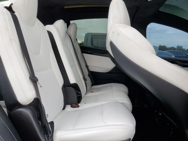 Photo 11 from auction – 2020 TESLA MODEL X with VIN 5YJXCAE27LF234387