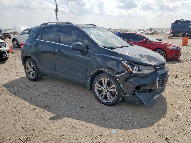 Photo 4 from auction – 2020 CHEVROLET TRAX 1LT with VIN KL7CJLSB2LB333350