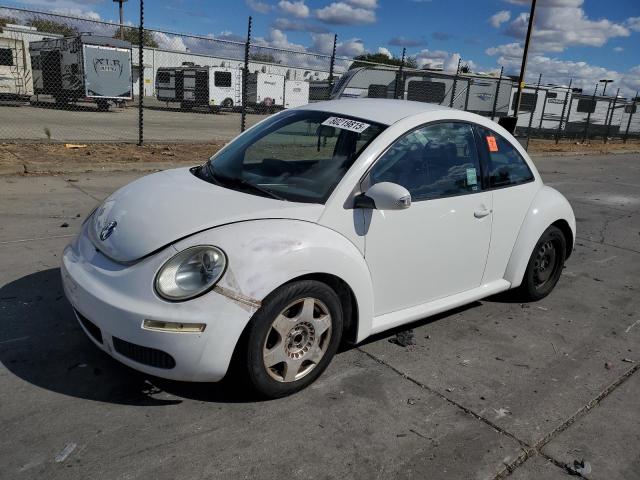 VOLKSWAGEN NEW BEETLE 2010 with VIN 3VWPG3AG8AM020872 - Photo from auction