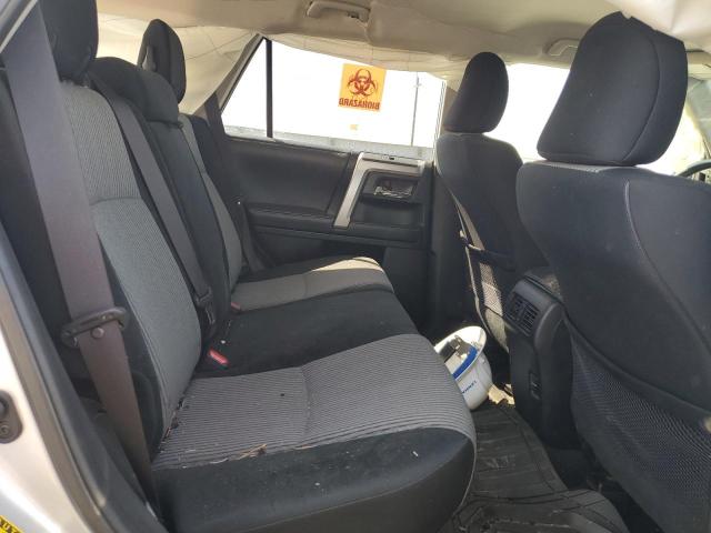 Photo 11 from auction – 2019 TOYOTA 4RUNNER SR with VIN JTEBU5JR5K5636213