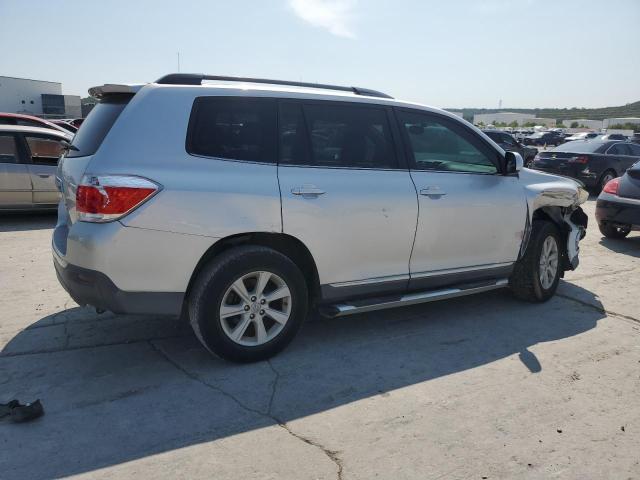 Photo 3 from auction – 2011 TOYOTA HIGHLANDER with VIN 5TDZK3EH8BS041462