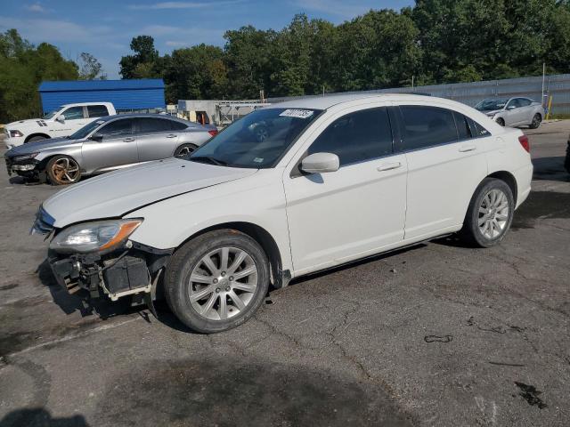 CHRYSLER 200 TOURIN 2012 with VIN 1C3CCBBB3CN135581 - Photo from auction