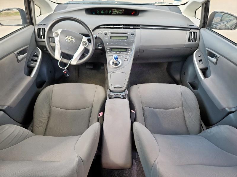 Photo 8 from auction – 2011 TOYOTA PRIUS with VIN JTDKN3DU6B5336721
