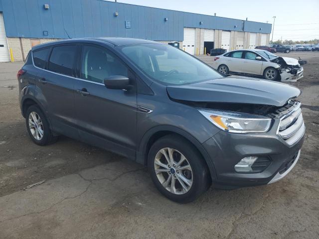 Photo 4 from auction – 2019 FORD ESCAPE SE with VIN 1FMCU9GD2KUB09033