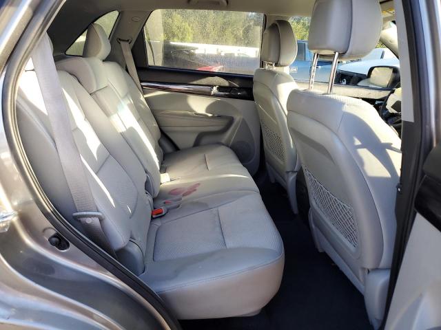 Photo 11 from auction – 2011 KIA SORENTO BASE with VIN 5XYKT3A17BG124417