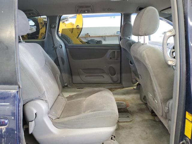 Photo 11 from auction – 2006 TOYT SIENNA CE with VIN 5TDZA23C56S402639