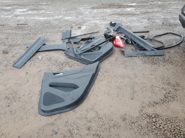 Photo 13 from auction – 2019 CHEVROLET EQUINOX LT with VIN 2GNAXVEX4K6203378