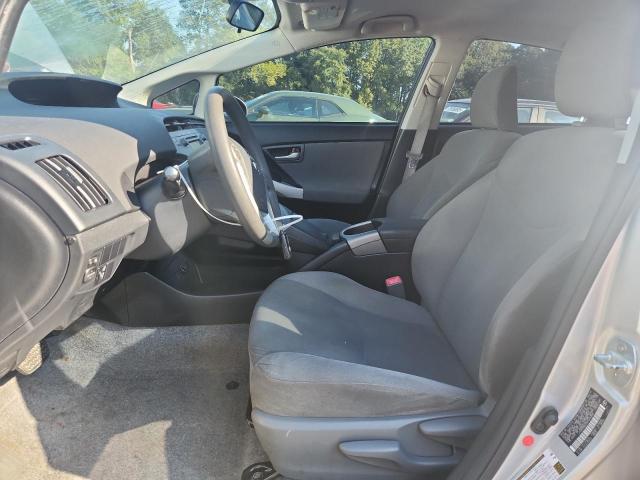 Photo 7 from auction – 2013 TOYOTA PRIUS with VIN JTDKN3DU7D1676356