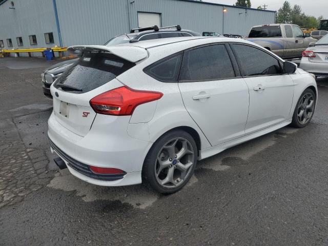 Photo 3 from auction – 2016 FORD FOCUS ST with VIN 1FADP3L95GL374515