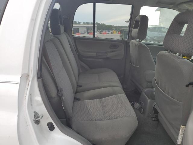 Photo 11 from auction – 2003 CHEVROLET TRACKER with VIN 2CNBJ13C236952345
