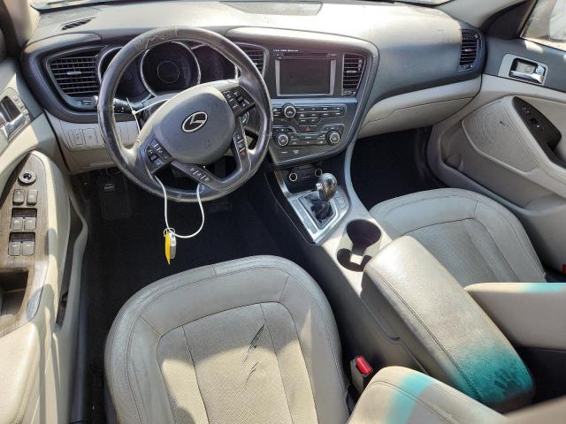 Photo 8 from auction – 2011 KIA OPTIMA with VIN KNAGN4A79B5096359