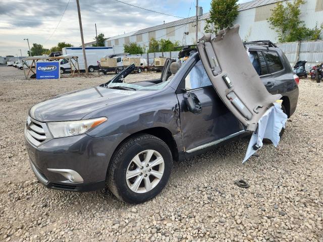 TOYOTA HIGHLANDER 2013 z numerem VIN 5TDBK3EH1DS265886 - Zdjęcie z aukcji