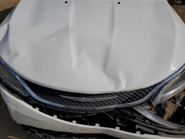 Photo 11 from auction – 2015 CHRYSLER 200 LIMITE with VIN 1C3CCCAB2FN726660