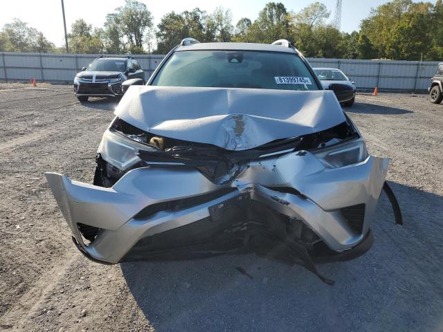 Photo 5 from auction – 2017 TOYOTA RAV4 LE with VIN 2T3BFREV7HW665291