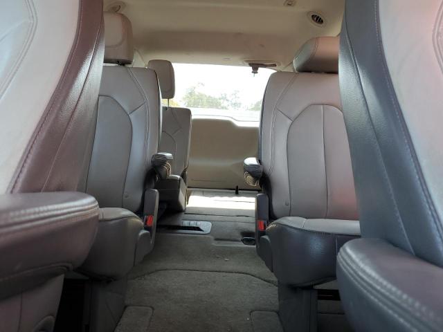 Photo 10 from auction – 2017 CHRYSLER PACIFICA T with VIN 2C4RC1BG8HR512573