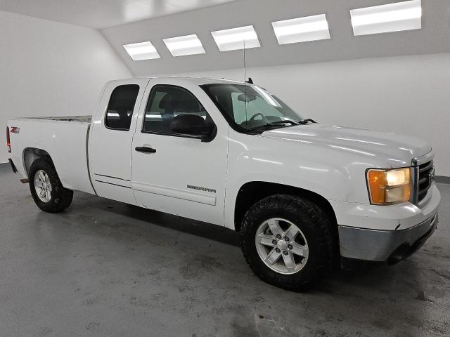 Photo 4 from auction – 2011 GMC SIERRA K15 with VIN 1GTR2VE36BZ277879