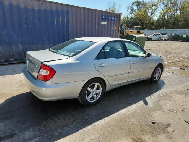 Photo 3 from auction – 2003 TOYOTA CAMRY LE with VIN 4T1BE32K13U163923