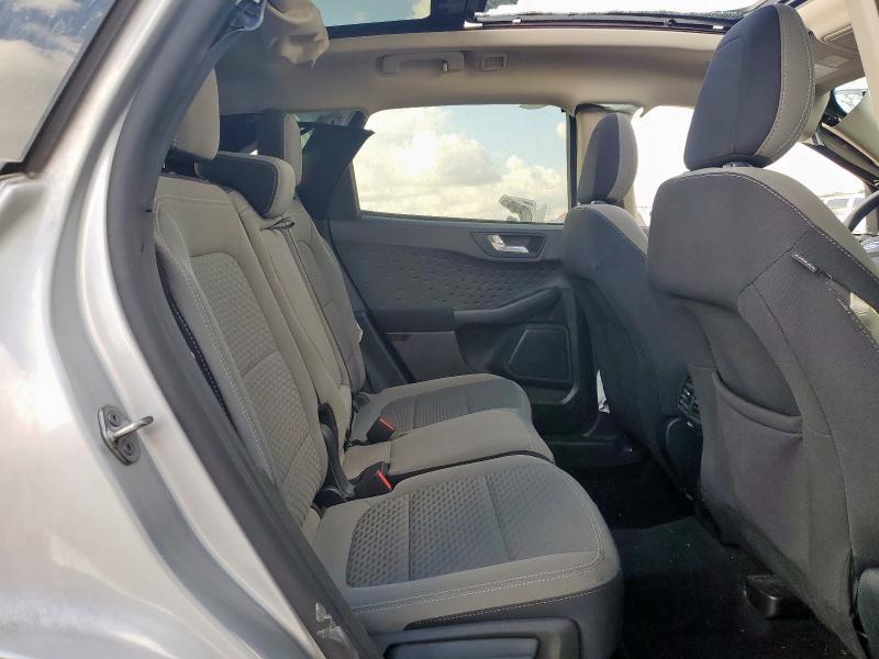Photo 11 from auction – 2020 FORD ESCAPE SE with VIN 1FMCU0G65LUA62479