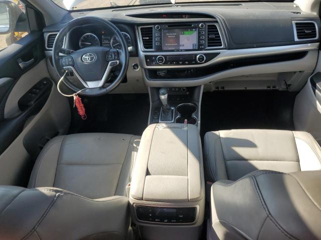 Photo 8 from auction – 2018 TOYOTA HIGHLANDER with VIN 5TDJZRFHXJS800718