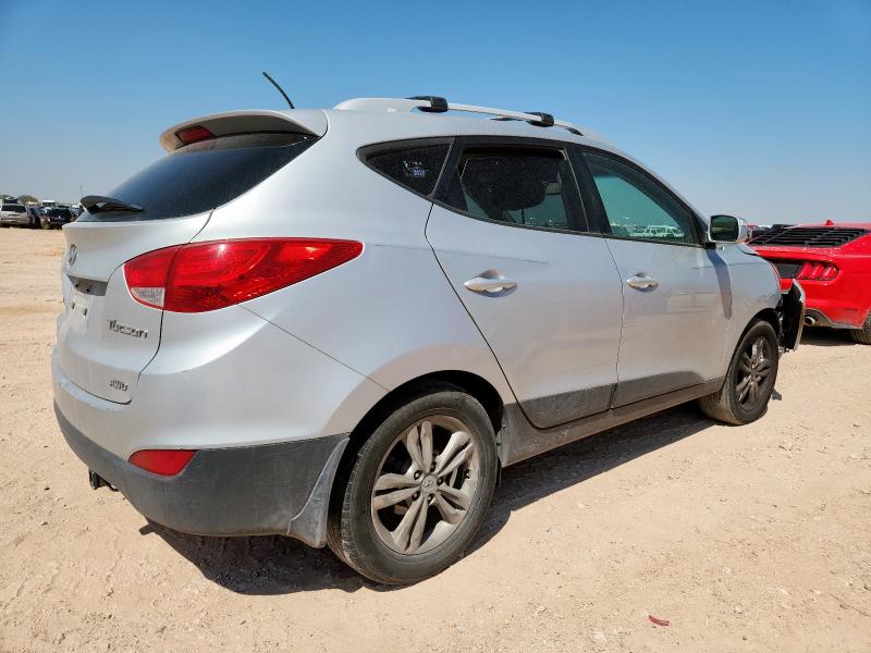 Photo 3 from auction – 2012 HYUNDAI TUCSON GLS with VIN KM8JUCAC2CU477539