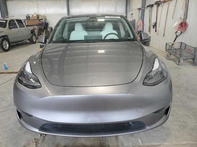 Photo 5 from auction – 2025 TESLA MODEL Y with VIN 7SAYGDEE2SF299024