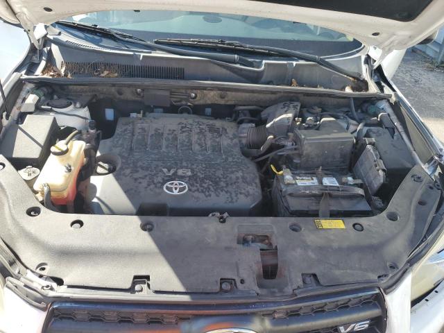 Photo 12 from auction – 2011 TOYOTA RAV4 with VIN JTMBK4DV4B5100365