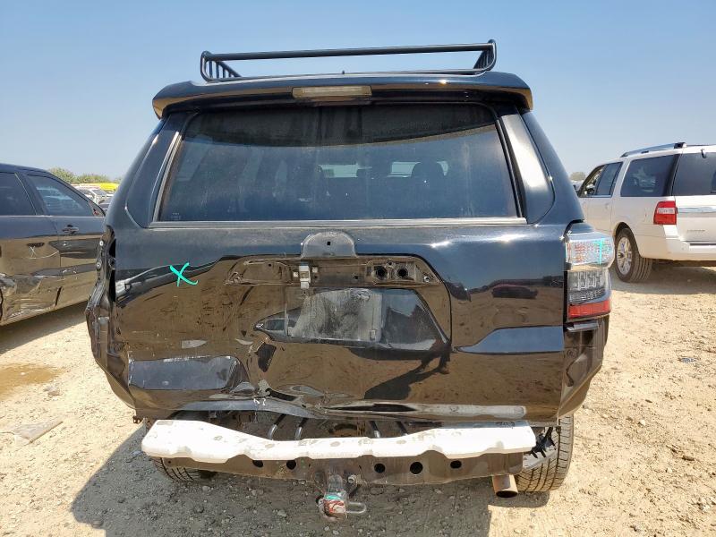Photo 6 from auction – 2020 TOYOTA 4RUNNER SR with VIN JTEBU5JR1L5821747