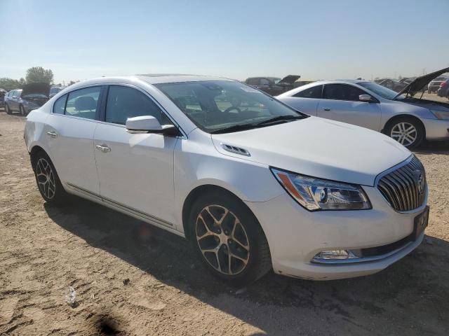 Photo 4 from auction – 2016 BUICK LACROSSE S with VIN 1G4G45G37GF171816