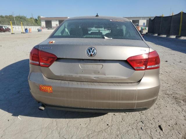 Photo 6 from auction – 2015 VOLKSWAGEN PASSAT S with VIN 1VWAT7A37FC079829