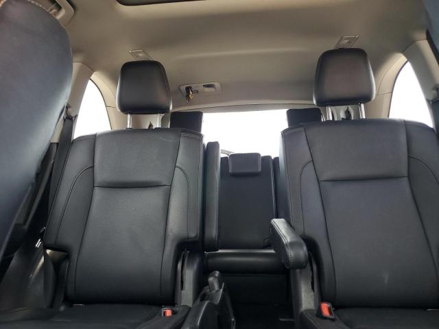 Photo 10 from auction – 2017 TOYOTA HIGHLANDER with VIN 5TDDZRFH6HS420735