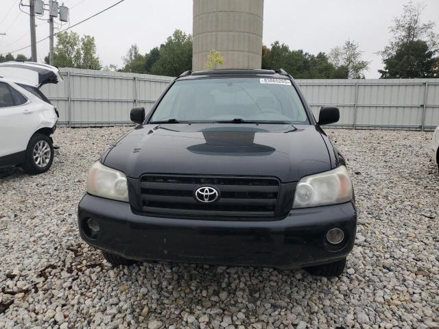 Photo 5 from auction – 2004 TOYOTA HIGHLANDER with VIN JTEEP21AX40063600