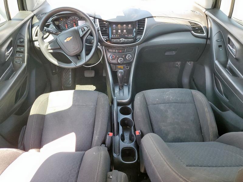 Photo 8 from auction – 2020 CHEVROLET TRAX LS with VIN KL7CJKSB2LB312248