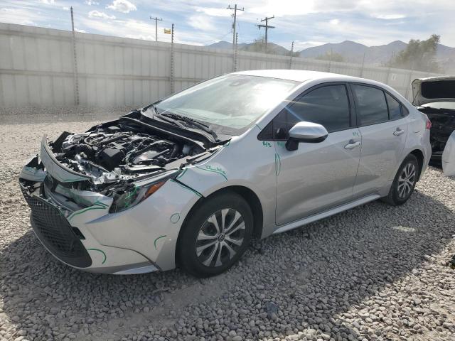 TOYOTA COROLLA LE 2022 with VIN JTDEAMDE9NJ052132 - Photo from auction