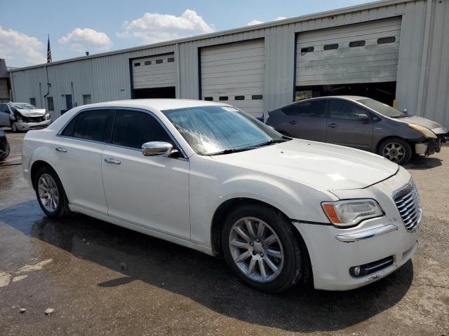 Фото 4 с аукциона – 2013 CHRYSLER 300C с VIN 2C3CCAETXDH508172