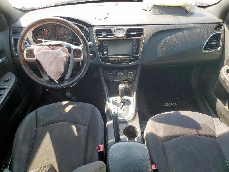 Photo 8 from auction – 2012 CHRYSLER 200 TOURIN with VIN 1C3CCBBG9CN261178
