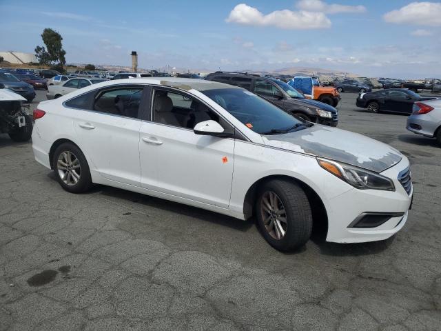 Photo 4 from auction – 2016 HYUNDAI SONATA SE with VIN 5NPE24AF7GH409104