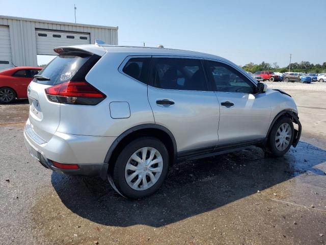 Photo 3 from auction – 2017 NISSAN ROGUE S with VIN KNMAT2MT0HP582941