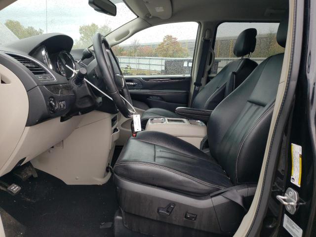 Photo 7 from auction – 2015 CHRYSLER TOWN & COU with VIN 2C4RC1BG8FR699374