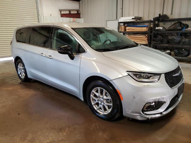 Photo 4 from auction – 2024 CHRYSLER PACIFICA T with VIN 2C4RC1BG1RR167503