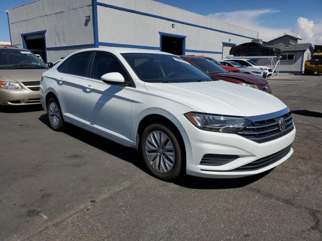 Photo 4 from auction – 2019 VOLKSWAGEN JETTA with VIN 3VWC57BU1KM237701