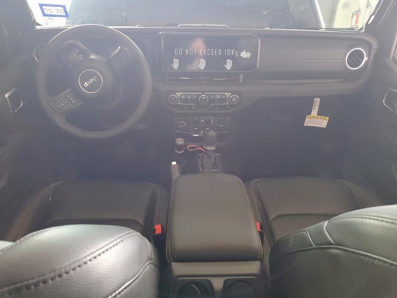 Photo 8 from auction – 2025 JEEP GLADIATOR with VIN 1C6PJTAG4SL518808