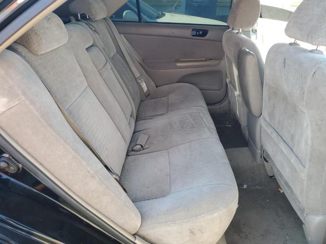 Photo 10 from auction – 2002 TOYOTA CAMRY LE with VIN 4T1BF30K32U006442