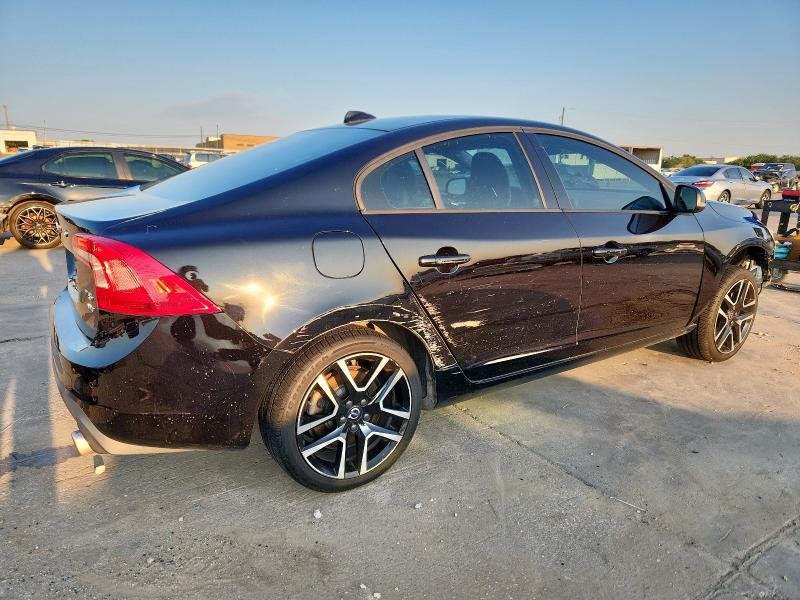 Photo 3 from auction – 2017 VOLVO S60 DYNAMI with VIN YV140MTLXH2431471
