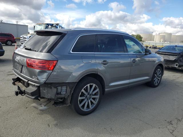 Photo 3 from auction – 2018 AUDI Q7 PREMIUM with VIN WA1LAAF79JD001186