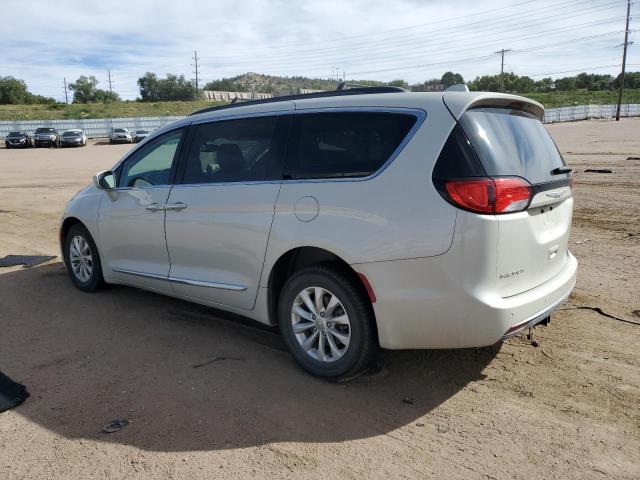 Photo 2 from auction – 2017 CHRYSLER PACIFICA TOURING L with VIN 2C4RC1BG6HR584162